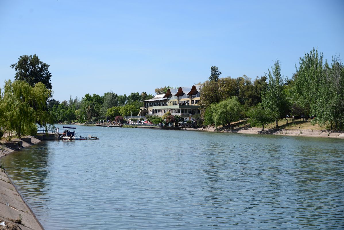 14-09 Club Mendoza de Regatas Across The Lake In Mendoza Parque General San Martin